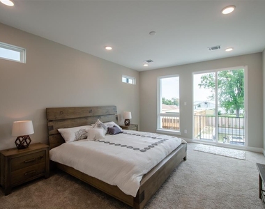 4507 Whitney Park Way - Photo Thumbnail 5