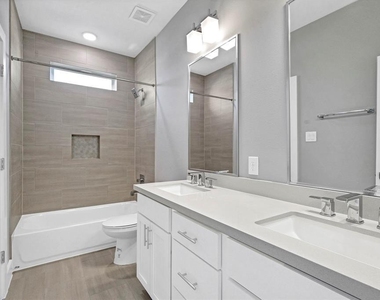 4507 Whitney Park Way - Photo Thumbnail 12