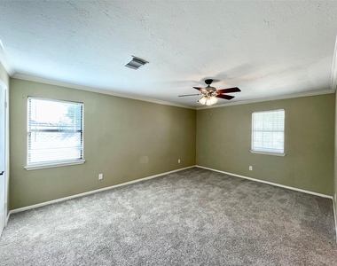 15006 Elmont Drive - Photo Thumbnail 37