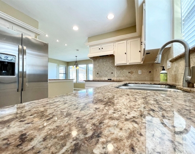 15006 Elmont Drive - Photo Thumbnail 26