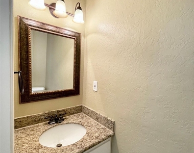 15006 Elmont Drive - Photo Thumbnail 28
