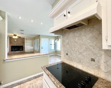 15006 Elmont Drive - Photo Thumbnail 23