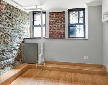 345 West 53rd Street #B - Photo Thumbnail 4