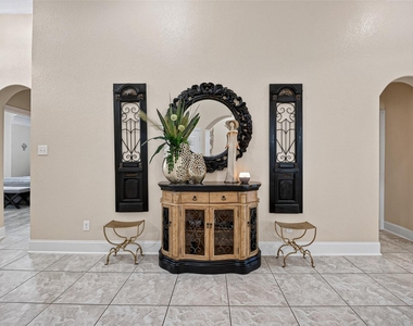 2624 Holbrook Springs Lane - Photo Thumbnail 7