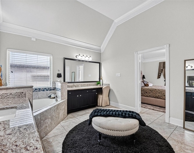 2624 Holbrook Springs Lane - Photo Thumbnail 28