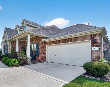 2624 Holbrook Springs Lane - Photo Thumbnail 2