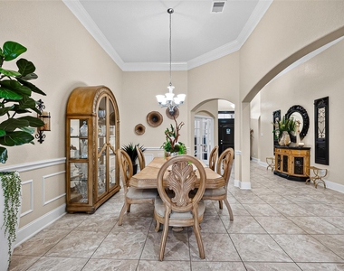 2624 Holbrook Springs Lane - Photo Thumbnail 15