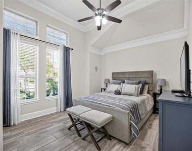 2624 Holbrook Springs Lane - Photo Thumbnail 29
