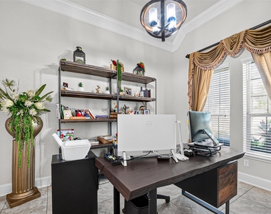 2624 Holbrook Springs Lane - Photo Thumbnail 6
