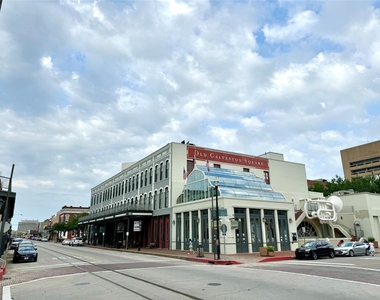 2309 Strand Street - Photo Thumbnail 24