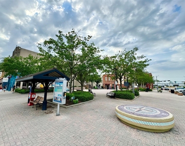 2309 Strand Street - Photo Thumbnail 26