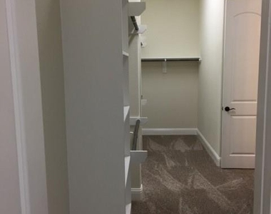 3750 Pinebrook Hollow Lane - Photo Thumbnail 13