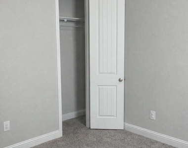10442 Eastern Bluestar Drive - Photo Thumbnail 26