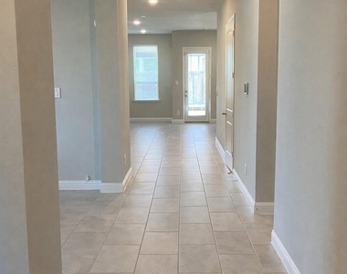 10442 Eastern Bluestar Drive - Photo Thumbnail 5