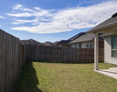 10442 Eastern Bluestar Drive - Photo Thumbnail 36