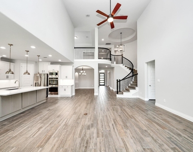28045 Woodland Bend Way - Photo Thumbnail 28