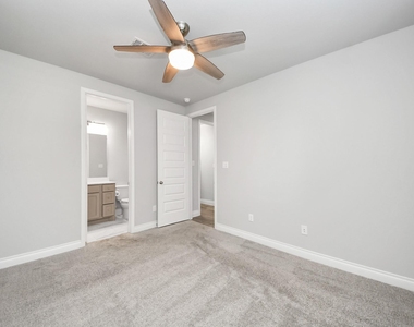 28045 Woodland Bend Way - Photo Thumbnail 38
