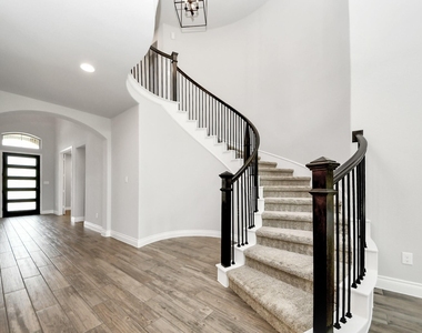 28045 Woodland Bend Way - Photo Thumbnail 30