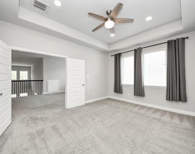 28045 Woodland Bend Way - Photo Thumbnail 35