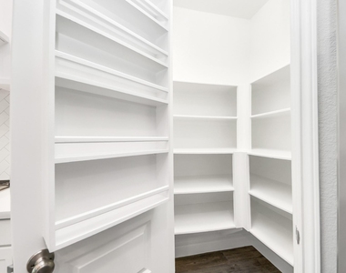 28045 Woodland Bend Way - Photo Thumbnail 22