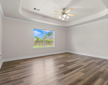 12222 Walden Road - Photo Thumbnail 5