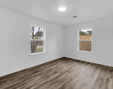 179 Mill Street - Photo Thumbnail 18