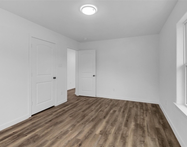 179 Mill Street - Photo Thumbnail 21