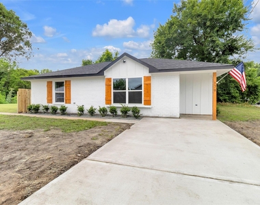 179 Mill Street - Photo Thumbnail 1