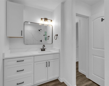 179 Mill Street - Photo Thumbnail 24