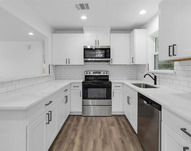 179 Mill Street - Photo Thumbnail 9