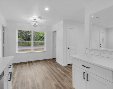 179 Mill Street - Photo Thumbnail 17