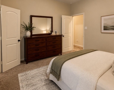 228 Cheswood Forest Place - Photo Thumbnail 18