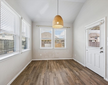 1849 Beau Banks Way - Photo Thumbnail 10