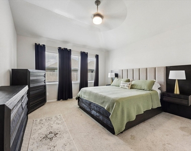 1849 Beau Banks Way - Photo Thumbnail 5