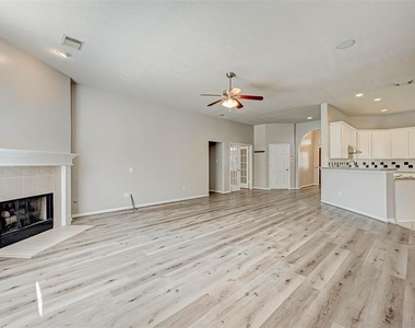 23767 River Place Drive - Photo Thumbnail 6