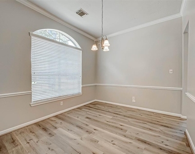 23767 River Place Drive - Photo Thumbnail 2