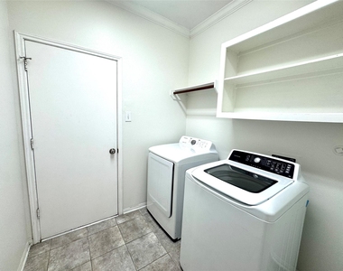2827 Fair Chase Drive - Photo Thumbnail 35
