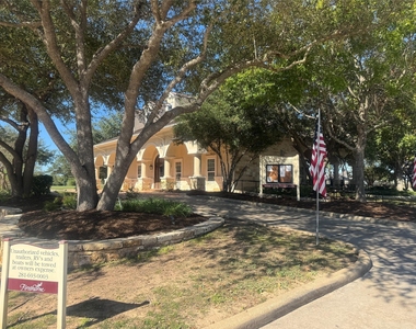 2827 Fair Chase Drive - Photo Thumbnail 41