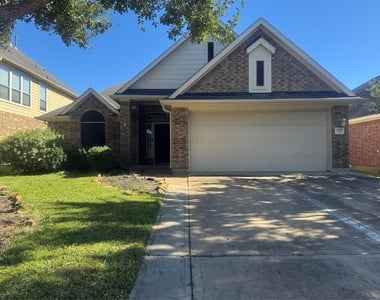 2827 Fair Chase Drive - Photo Thumbnail 1
