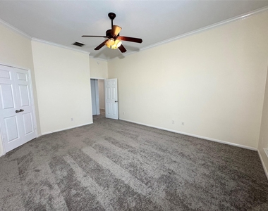 2827 Fair Chase Drive - Photo Thumbnail 19