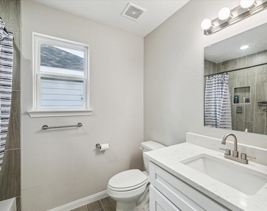9713 Beckley Street - Photo Thumbnail 11