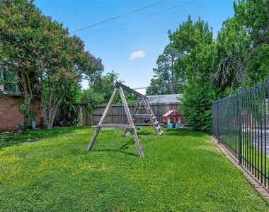 1220 Shadowdale Drive - Photo Thumbnail 30