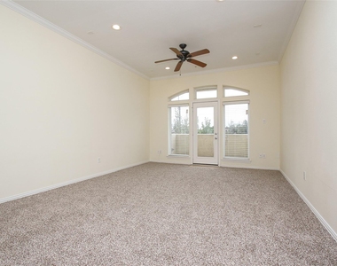 2701 Helena Street - Photo Thumbnail 13