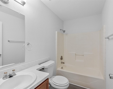 3311 Jib Court - Photo Thumbnail 15