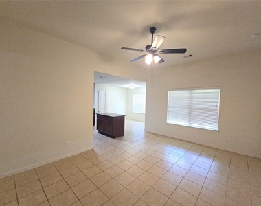 2303 Golden Brandy Lane - Photo Thumbnail 3
