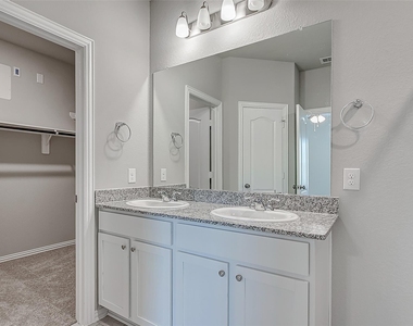 31322 Spotted Saddle Hollow Lane - Photo Thumbnail 17