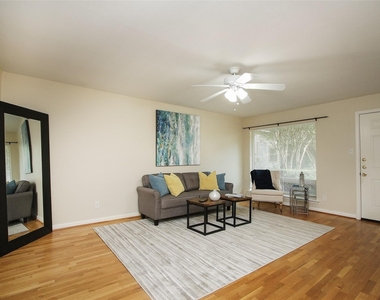 2208 Morse - Photo Thumbnail 2