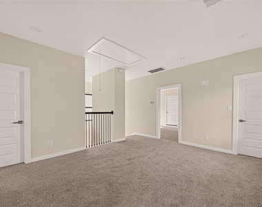 90 Burress Street - Photo Thumbnail 9