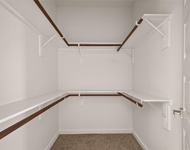 90 Burress Street - Photo Thumbnail 12