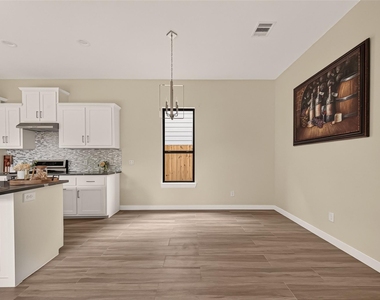 90 Burress Street - Photo Thumbnail 24